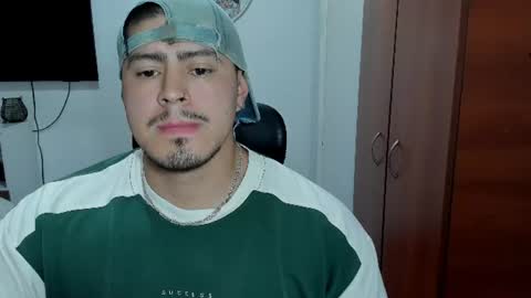 Andres -  online show from 06-12-26, 03:22