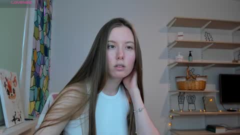 Snapshot of bam_bi chatting on 11-22-25, 10:14 Kira online show from 11-22-25, 10:14