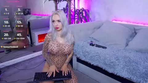 BambiAndAyline online show from 12-11-24, 04:18