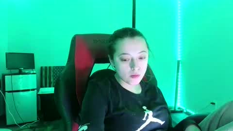 bambiboo8113 online show from 02-14-25, 05:51