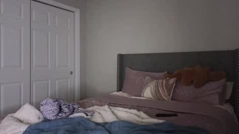 bambifarrina online show from 10-30-25, 12:45