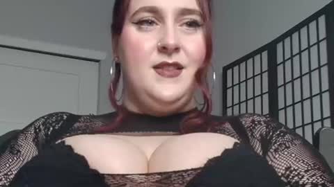 Snapshot of bambixxlynn chatting on 06-18-26, 11:09 bambixxlynn online show from 06-18-26, 11:09