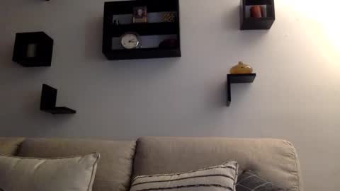 banana5289 online show from 02-04-25, 08:06