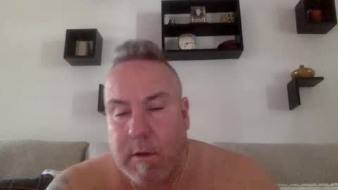 banana5289 online show from 04-18-26, 02:21