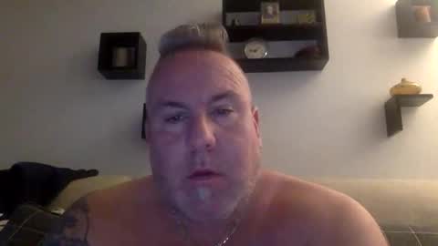 banana5289 online show from 04-19-26, 04:17