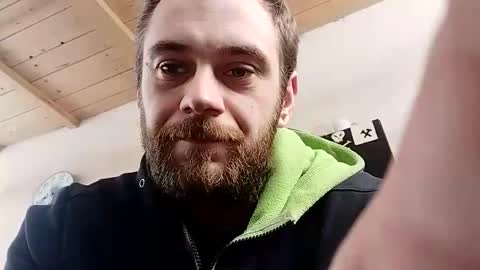 bananek online show from 01-13-26, 09:58