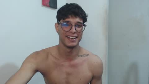 Snapshot of banban_fox chatting on 05-20-26, 12:44 Ban Fox online show from 05-20-26, 12:44