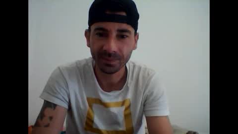 Snapshot of banciuclaudiu87 chatting on 05-04-26, 07:04 banciuclaudiu87 online show from 05-04-26, 07:04