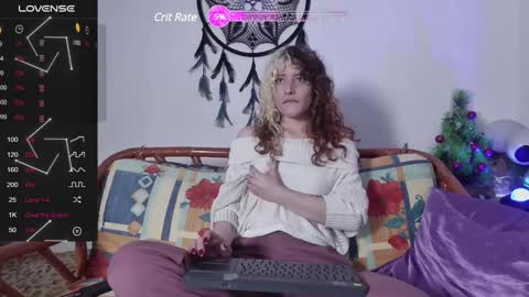 Snapshot of bandit_monkey chatting on 01-05-25, 01:56 V E R O N I C A online show from 01-05-25, 01:56