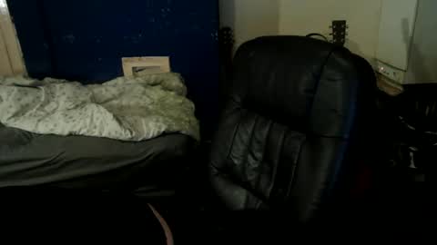 bangintoleather online show from 04-20-26, 01:08