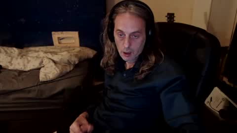 bangintoleather online show from 08-01-26, 02:22