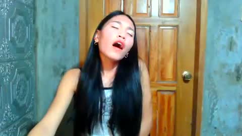 baninay810654 online show from 06-19-26, 10:57