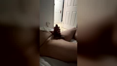 Snapshot of banirtrisco chatting on 02-07-26, 12:20 banirtrisco online show from 02-07-26, 12:20