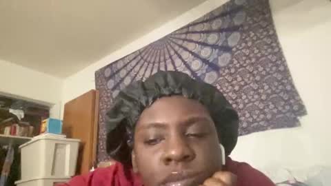 Snapshot of bankofchell chatting on 03-25-26, 06:19 Chelly online show from 03-25-26, 06:19