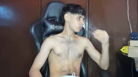 Damiano online show from 10-20-25, 12:44