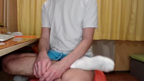 Snapshot of banschie chatting on 12-06-24, 07:34 online show from 12-06-24, 07:34