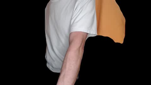 Snapshot of banschie chatting on 02-19-25, 09:03 online show from 02-19-25, 09:03