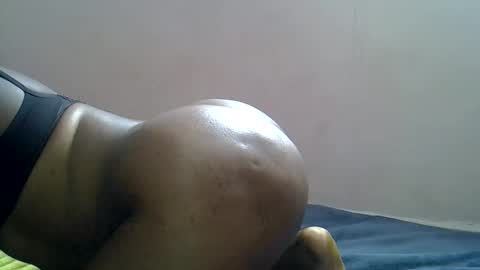 Snapshot of bantubaby chatting on 01-19-26, 05:55 bantubaby online show from 01-19-26, 05:55