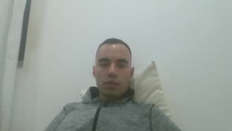 Snapshot of bape42 chatting on 02-08-26, 02:59 Bape online show from 02-08-26, 02:59