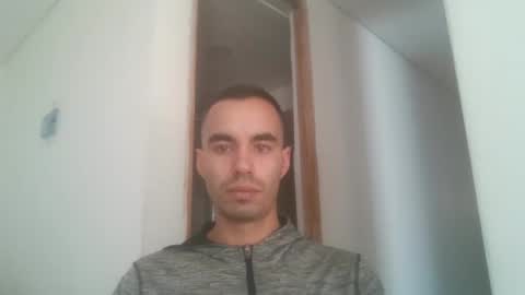 Snapshot of bape42 chatting on 02-09-26, 08:13 Bape online show from 02-09-26, 08:13