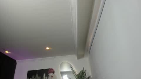 Snapshot of baphy_baby chatting on 12-28-24, 05:57 Gabi online show from 12-28-24, 05:57