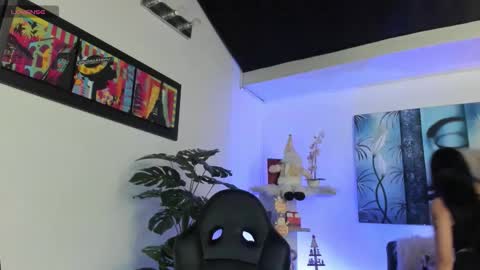 Gabi  online show from 12-14-25, 07:07