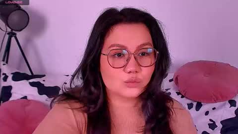 Barbie Kim online show from 10-10-25, 05:56