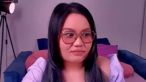 Barbie Kim online show from 12-15-25, 12:37