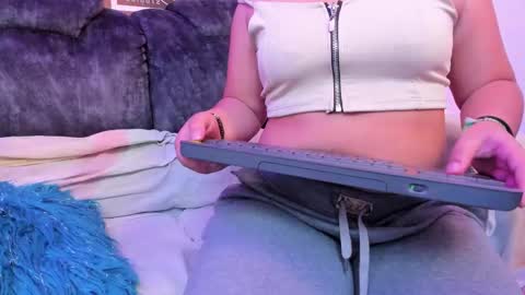 Snapshot of barbara_honey chatting on 03-12-25, 03:51 Barbara online show from 03-12-25, 03:51