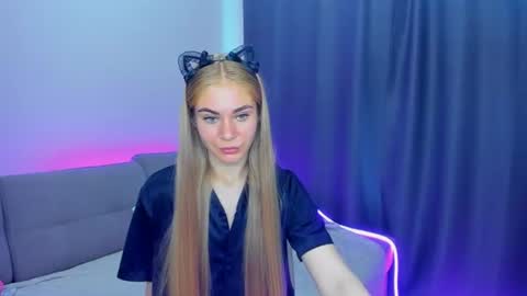 BarbaraChic online show from 06-27-26, 12:10