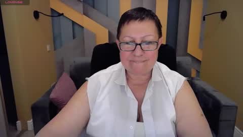 barbaraturners online show from 12-19-24, 03:40