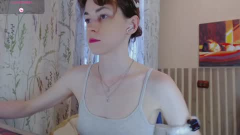 Snapshot of barbarian_girl chatting on 07-29-26, 12:36 Amina online show from 07-29-26, 12:36