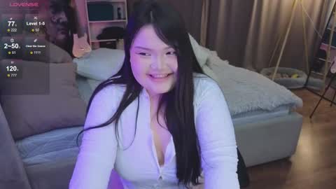 Leya online show from 11-22-25, 09:03