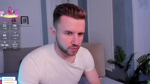 ENRIQUE online show from 04-18-26, 05:33