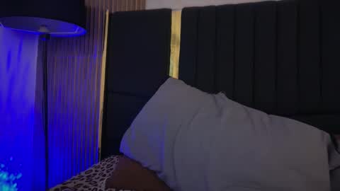 A I K O online show from 10-30-25, 11:49