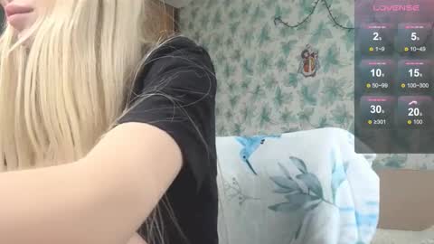 Snapshot of barbie_angel_ chatting on 03-20-26, 07:46 Barbie online show from 03-20-26, 07:46