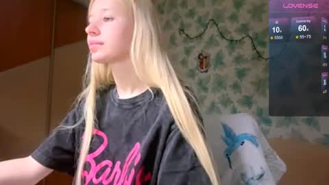 Barbie online show from 04-10-26, 04:23