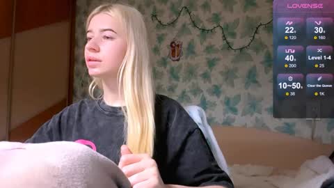 Barbie online show from 04-11-26, 03:38