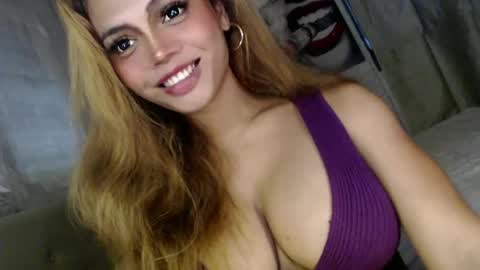 Snapshot of barbie_ivana chatting on 07-11-26, 02:14 barbei online show from 07-11-26, 02:14