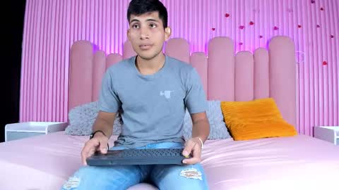 barbieandandru online show from 10-18-25, 09:04