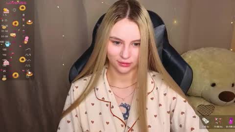 Eva online show from 09-14-25, 05:06