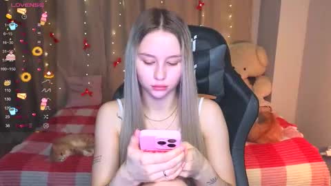 Eva online show from 12-01-25, 12:43