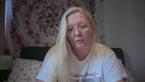 barbiegirl966 online show from 05-31-26, 08:54