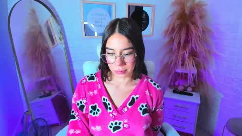 barbiegirl___ online show from 02-10-25, 09:36