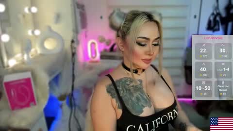 Miss Alexa Fields  online show from 10-16-25, 04:41