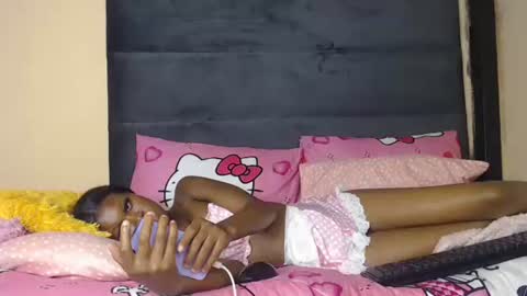 Snapshot of barbiex20 chatting on 10-29-25, 10:22 barbiex20 online show from 10-29-25, 10:22