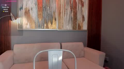 Luna online show from 11-20-25, 12:49