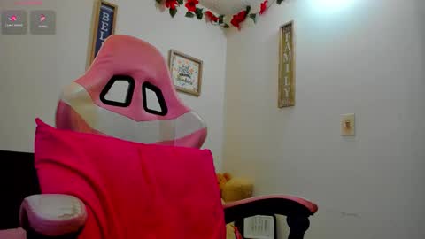 Snapshot of barby_cute chatting on 11-18-25, 04:22 Barby Cute only fans online show from 11-18-25, 04:22