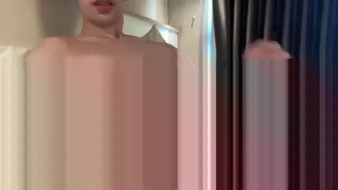 Snapshot of barely18twink18 chatting on 03-18-26, 02:15 barely18twink18 online show from 03-18-26, 02:15