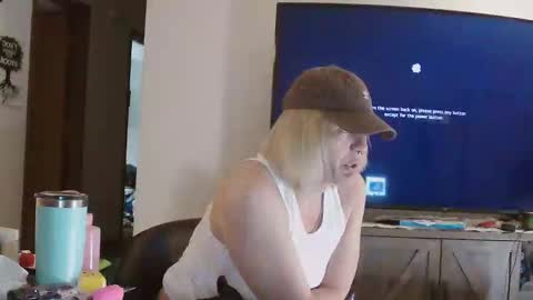 Snapshot of barelybehavedbarbie chatting on 04-29-26, 06:28 barelybehavedbarbie online show from 04-29-26, 06:28